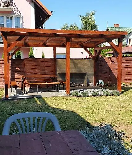 ホームステイ Chabrowa Perla ヤロスワビエツ