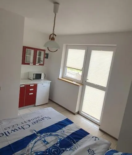 ホームステイ Chabrowa Perla